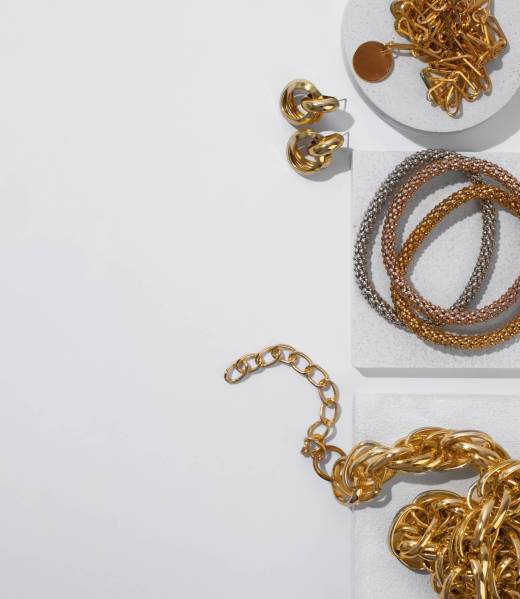 model-career-kit-still-life-flat-lay